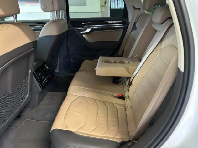 VOLKSWAGEN Touareg 3.0 V6 TDI SCR Elegance rif. 23922002 - Foto 6