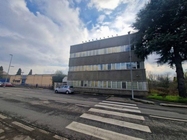 Immobile di 1920 m² con più di 5 locali in affitto a Rho - Foto 3