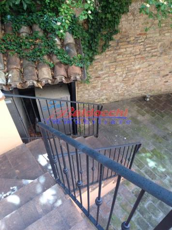 Trilocale di prestigio con terrazzo in corte del 1400 - Centro Storico - Foto 13