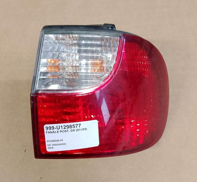 FANALE POST. DX (0103) 999-U1298577 Parti elettriche  Fanaleria  Fanali  Fanale post. dx. HYUNDAI H1