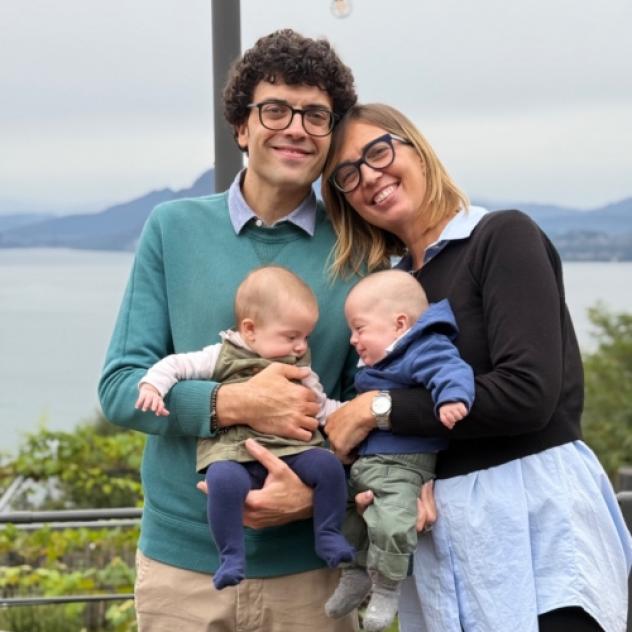 Veronica Maria cerca una babysitter - lavoro da babysitter a Brescia