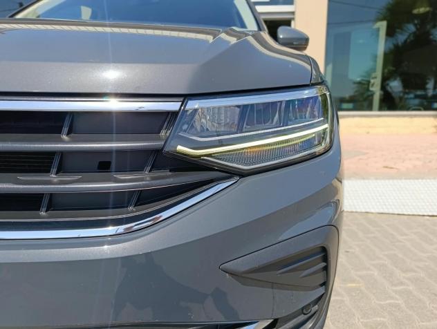 Volkswagen Tiguan 2.0 TDI 150 CV SCR DSG Life - Foto 9