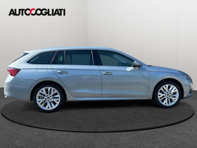 Škoda Octavia Octavia Wagon 2.0 TDI 150 CV STYLE DSG - Foto 8