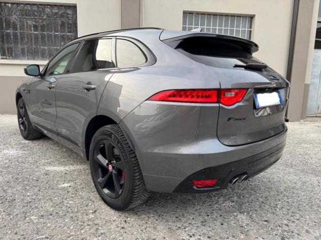 JAGUAR F-Pace 2.0 D 180 CV aut. R-Sport rif. 23030246 - Foto 4