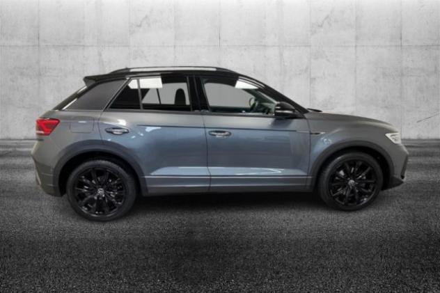 VOLKSWAGEN T-Roc 2.0 TDI SCR 150 CV DSG R-Line rif. 24117367