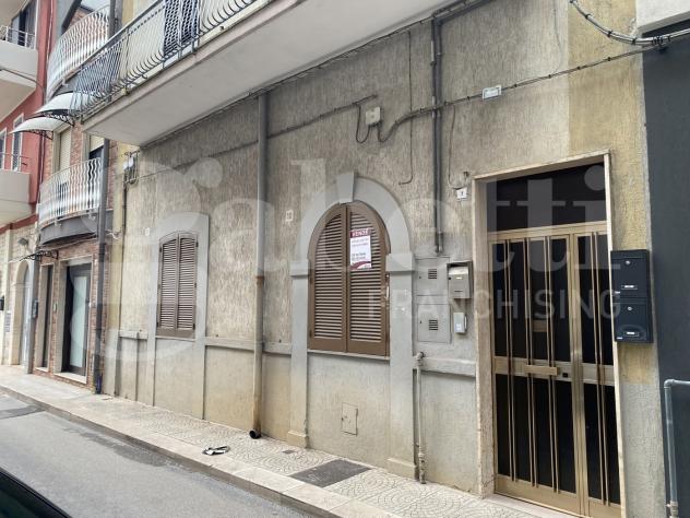 Appartamento - Acquaviva delle Fonti . Rif.: Cod. rif 3296599VRG
