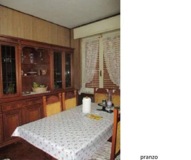 Immobile in asta di 249 m² con più di 5 locali e box auto doppio in vendita a Pieve del Cairo - Foto 9