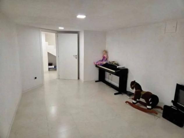 Immobile in asta di 163 m² con più di 5 locali e box auto in vendita a Quiliano - Foto 3