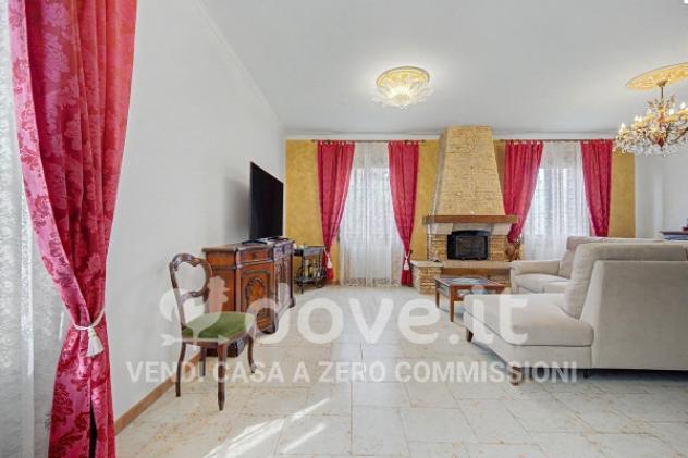 Villa di 287 m² con più di 5 locali e box auto doppio in vendita a Settala - Foto 5
