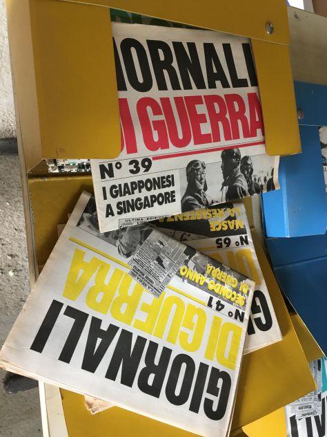 Nr. 3 Raccoglitori 96 pz. GIORNALI DI GUERRA Cronache di guerra - Foto 2