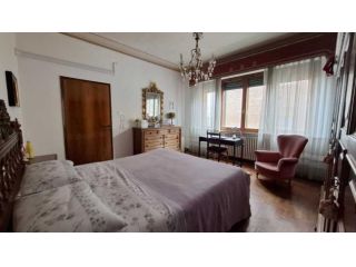 Stanza in appartamento in affitto a Siena