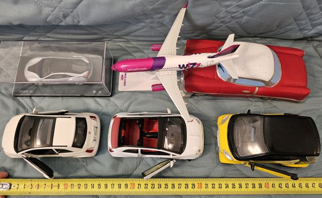 Auto di varie dimensioni in metallo e plastica, di auto e aereo, vari modelli - Foto 8