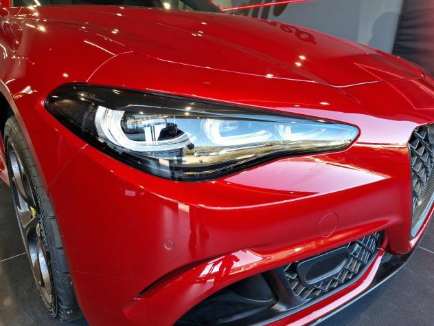 Alfa Romeo Giulia Quadrifoglio My23 2.9 V6 Bi-Turbo 520 Cv At8 Awd 100° Anniversario - Foto 9