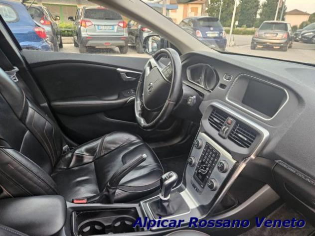 VOLVO V40 D2 R-design cross rif. 24068297 - Foto 7