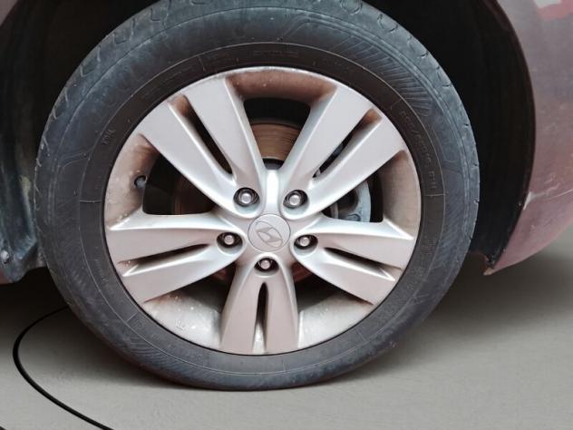 HYUNDAI ix20 ix20 1.4 90 CV Comfort - Foto 9