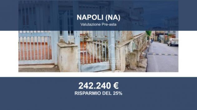 Immobile in asta di 121 m² con più di 5 locali in vendita a Napoli