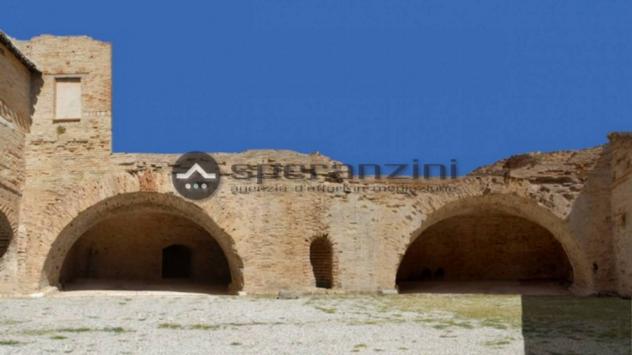 Fano nel centro storico proponiamo in vendita attività commerciale attualmente a ristorantino/gastronomia. il locale di circa 44 mq è completamente at - Foto 6