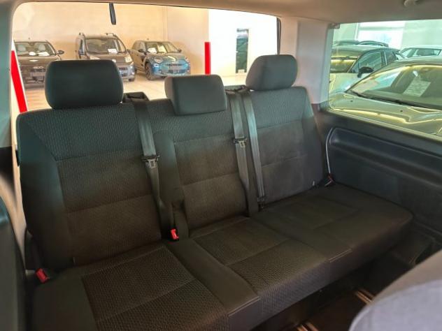 VOLKSWAGEN Multivan 2.0 TDI 150CV DSG Trendline UNICO PROPRIETARIO rif. 24002266 - Foto 7