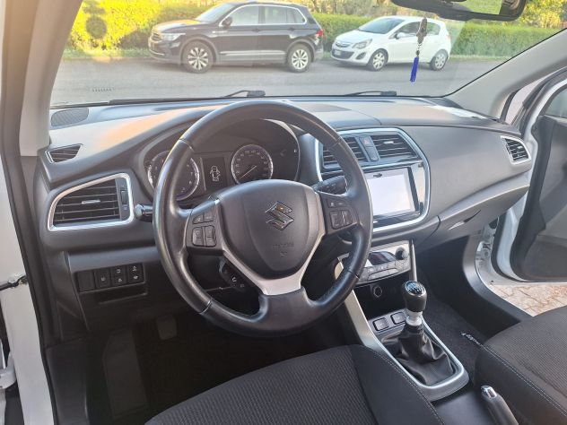SUZUKI S-CROSS 1.4 HYBRID - 2021 - Foto 5