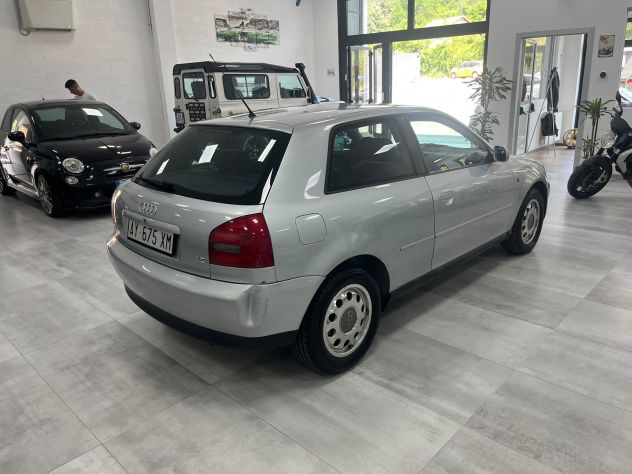Audi A3 3p 1.8 - Foto 5
