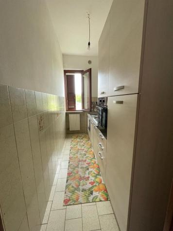 appartamento trilocale con terrazzino box e cantina, libero da luglio 2024 - Foto 10