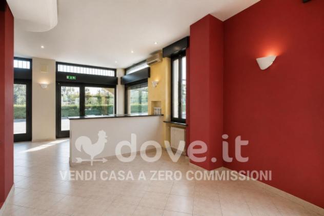 Appartamento di 180 m² con 2 locali e box auto in vendita a Gazzada Schianno - Foto 7