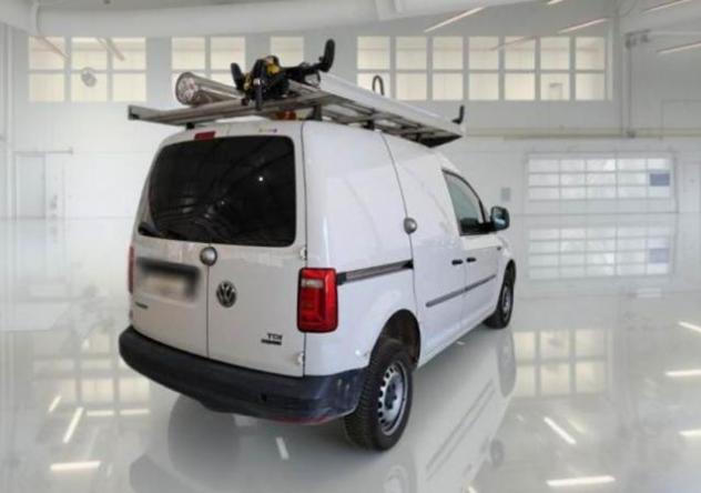 VOLKSWAGEN Caddy 2.0 TDI 122 CV 4Motion Furgone rif. 23980088 - Foto 5