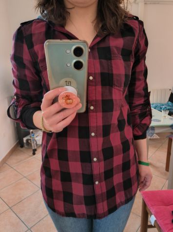 Camicia bordeaux con cappuccio - Foto 3