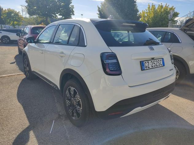 FIAT 600 IV 2023 1.2 hybrid 145cv auto - Foto 4