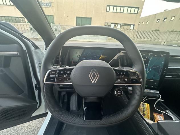 Renault Rafale Techno full hybrid E-Tech 200cv - Foto 9
