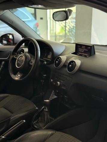 Audi A1 1.6 TDI 105 CV Ambition - Foto 10