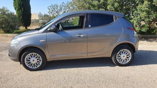 LANCIA - Ypsilon - 0.9 Twinair 85 CV 5 porte Metano Ecochic Gold - Foto 2