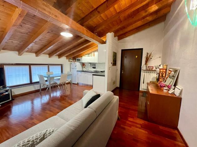 mln128 - ottima mansarda tutta parquette - 2 locali - bagno - balcone box con zona cantina - Foto 8