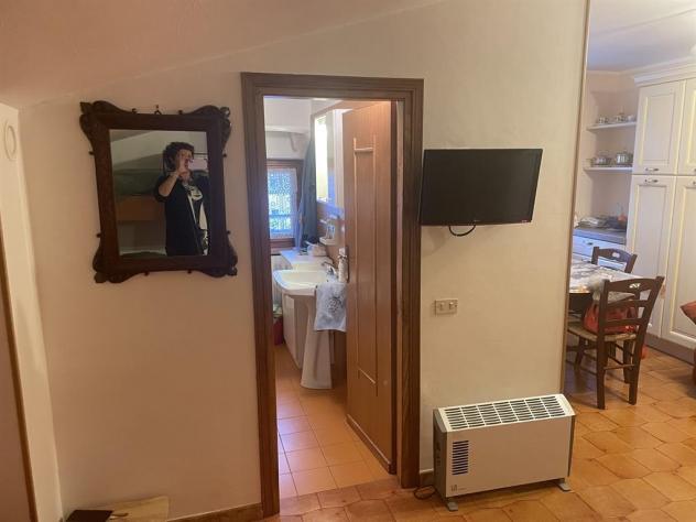 GRAZIOSO MONOLOCALE MANSARDATO IN VENDITA OULX CENTRO - Foto 8