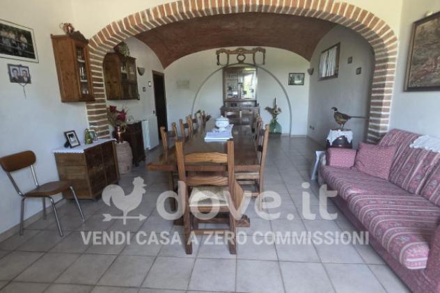 Rustico / Casale di 520 m² con più di 5 locali e posto auto in vendita a Montepulciano - Foto 12