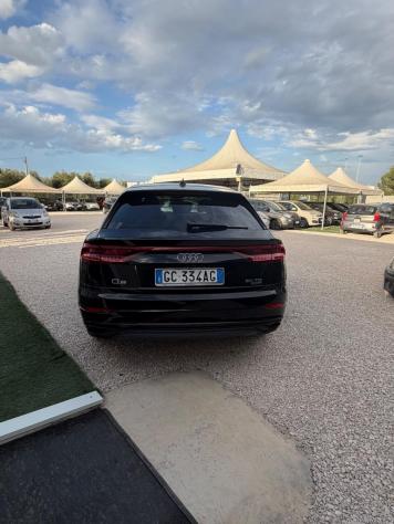 AUDI - Q8 - 50 TDI 286 CV quattro tiptronic Sport - Foto 5