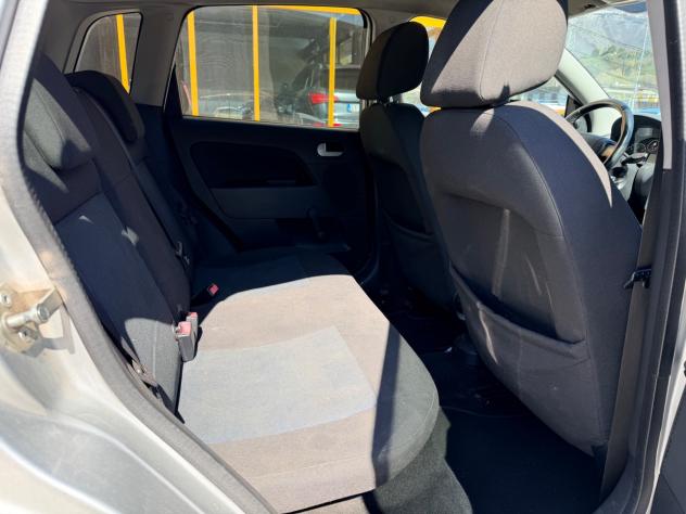 Ford Fiesta 1.4 TDCi 75cv Neopatentati - Foto 7
