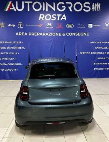 FIAT 500 Electric 42 kWh 320km GIORGIO ARMANI NUOVA DA IMMATRICOLARE - Foto 6
