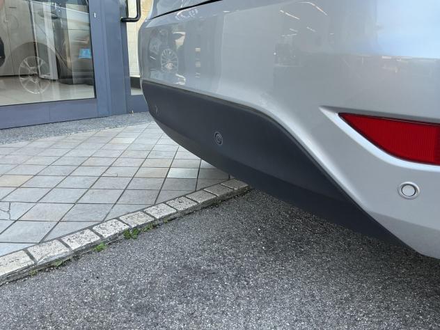 Ford Fiesta 1.4 GPL Neopatentati - Foto 6