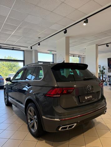 Volkswagen Tiguan 2.0 TDI 150 CV SCR DSG R-Line - Foto 6