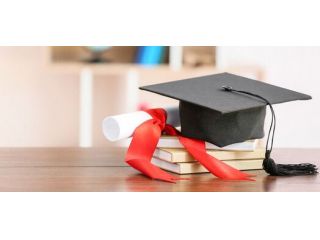 Servizi di assistenza per tesi di laurea e di master