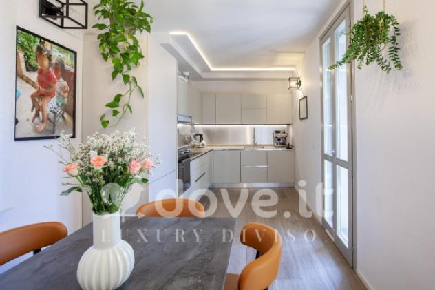 Attico / Mansarda di 102 m² con 3 locali in vendita a Milano - Foto 18