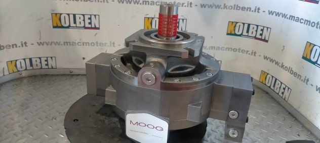 Pompa Moog per macchine pressa fusione plastiche Maicopresse