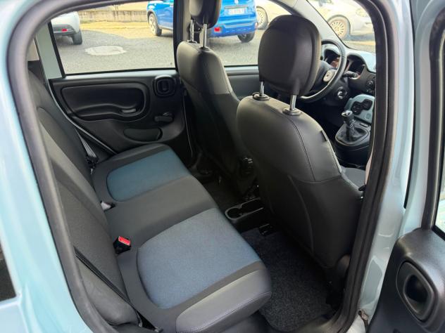 Fiat Panda 1.0 Hybrid Launch Edition - Foto 6