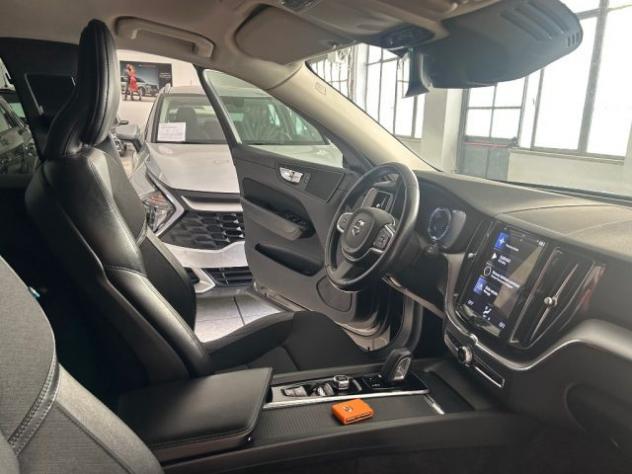 VOLVO XC60 B4 (d) AWD Geartronic Momentum Pro rif. 23713085 - Foto 10