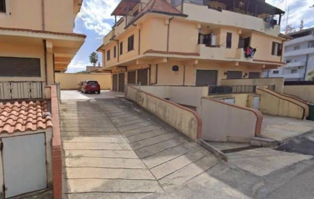 Immobile in asta di 121 m², box auto in vendita a Gioia Tauro - Foto 2