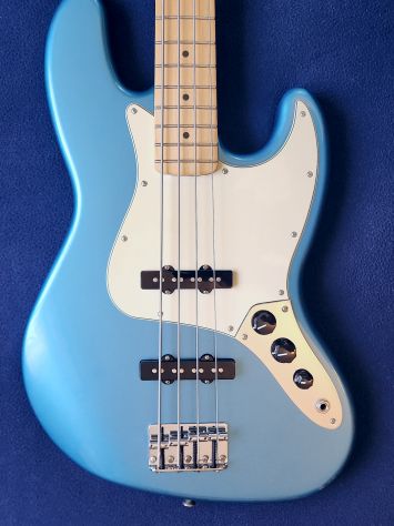 Fender Jazz Bass Mexico Standard 2014 - Lake Placid Blue, Maple Neck