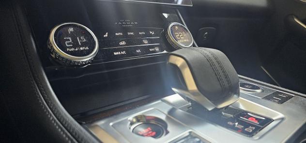 Jaguar F-Pace 2.0D D204 R-DYNAMIC S AUTO 4WD unico PROPRIETARIO - Foto 10