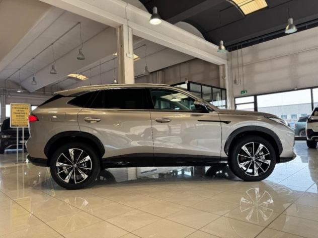 MG HS HEV Hybrid+ 224CV Luxury NUOVA DA IMMATRICOLARE rif. 23775752 - Foto 2