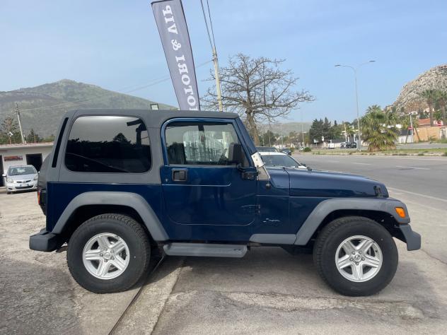 JEEP WRANGLER 2.5 cat Connection - Foto 6